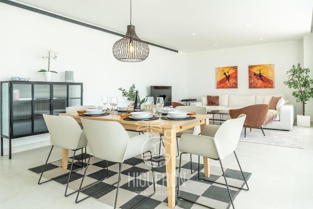Higueronrentals Malibu Apartment Malaga